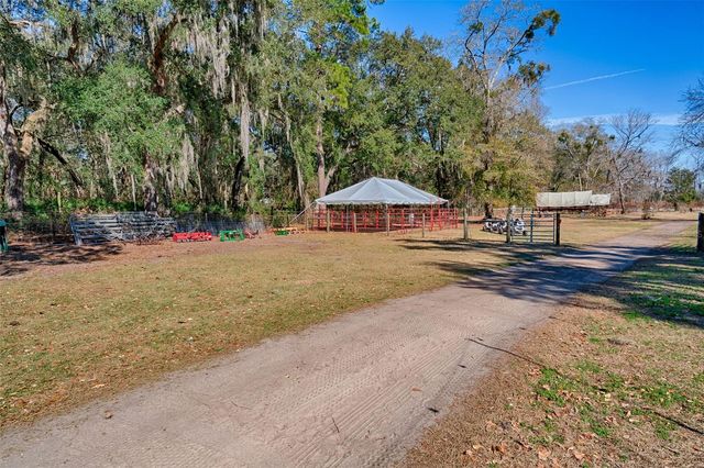 1208 N COUNTY ROAD 315, Melrose, FL 32666