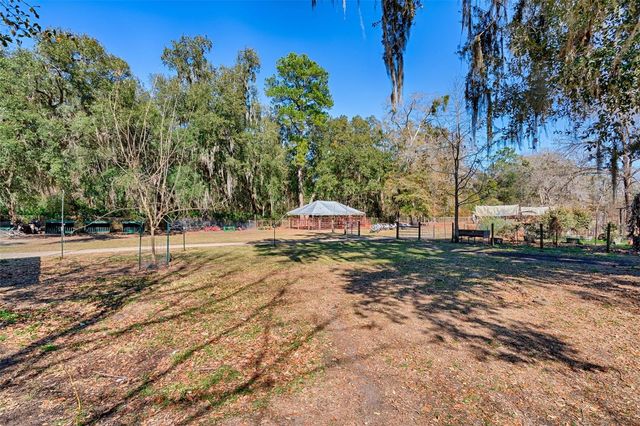 1208 N COUNTY ROAD 315, Melrose, FL 32666