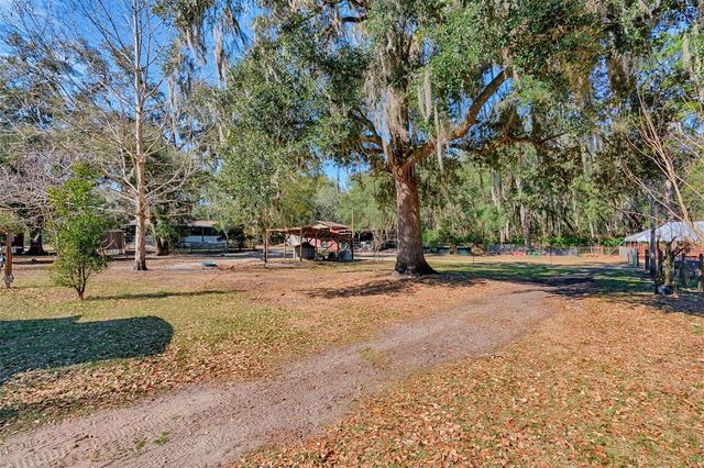 1208 N COUNTY ROAD 315, Melrose, FL 32666