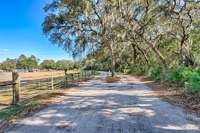 1208 N COUNTY ROAD 315, Melrose, FL 32666