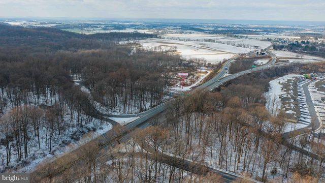 OLD MINE RD, Lebanon, PA 17042