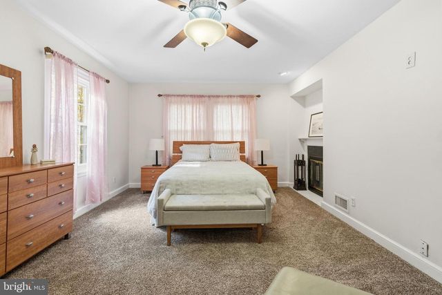 1116 WOODED WAY DR, Media, PA 19063