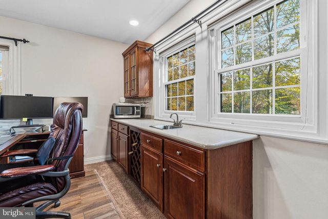 1116 WOODED WAY DR, Media, PA 19063