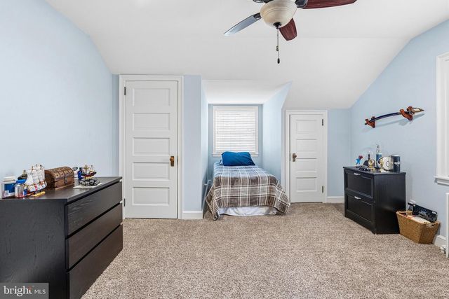 1116 WOODED WAY DR, Media, PA 19063