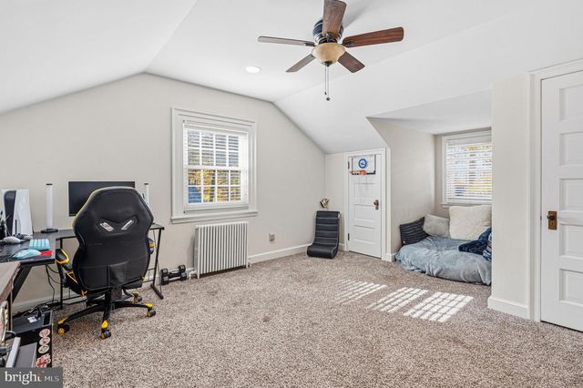 1116 WOODED WAY DR, Media, PA 19063