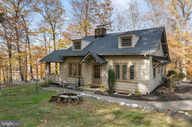 1116 WOODED WAY DR, Media, PA 19063