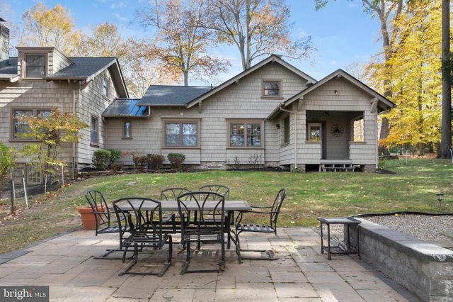 1116 WOODED WAY DR, Media, PA 19063