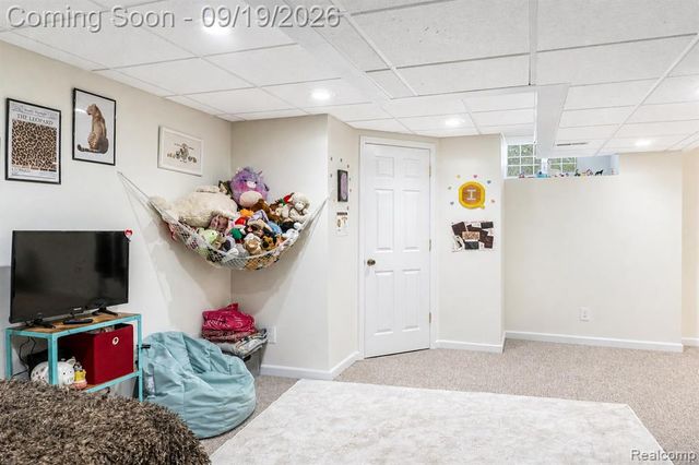 13608 Windmoor Drive, South Lyon, MI 48178