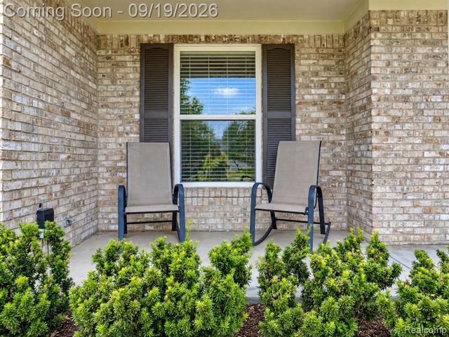 13608 Windmoor Drive, South Lyon, MI 48178
