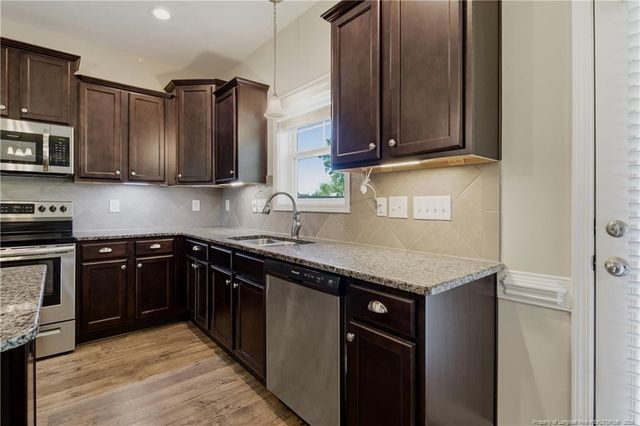340 Gadson Drive, Hope Mills, NC 28348