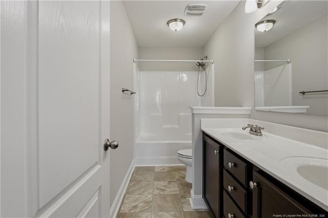 340 Gadson Drive, Hope Mills, NC 28348