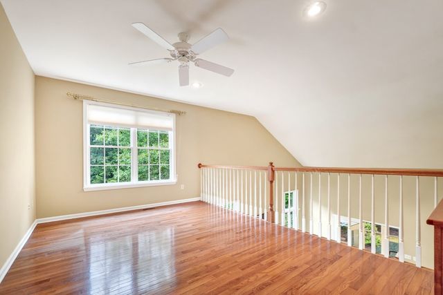 15 Hawthorne Lane 15, Bedford, MA 01730