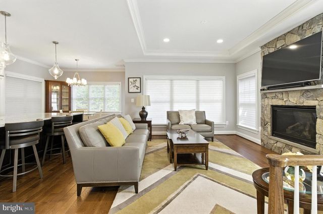 6838 SAINT ALBANS RD, Mclean, VA 22101