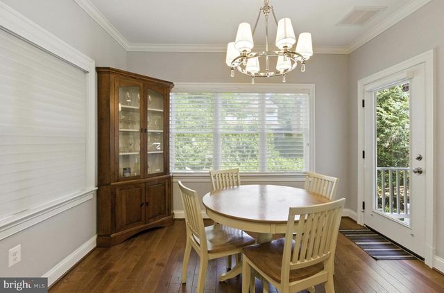 6838 SAINT ALBANS RD, Mclean, VA 22101