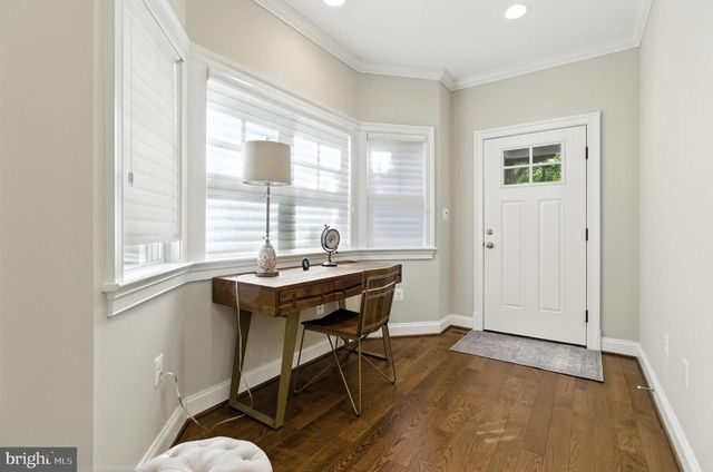 6838 SAINT ALBANS RD, Mclean, VA 22101