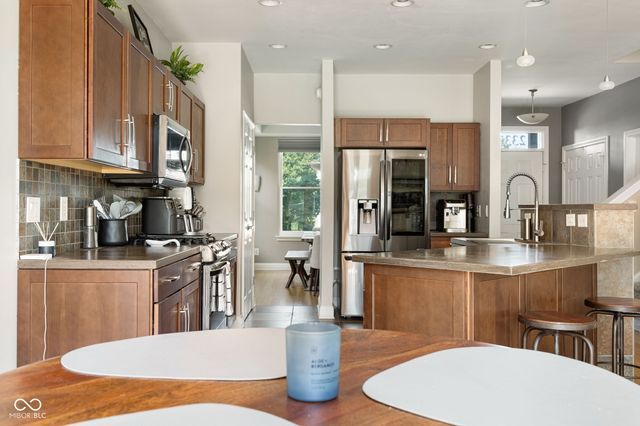 2335 Central Avenue, Indianapolis, IN 46205