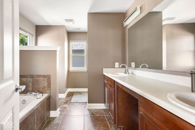 2335 Central Avenue, Indianapolis, IN 46205