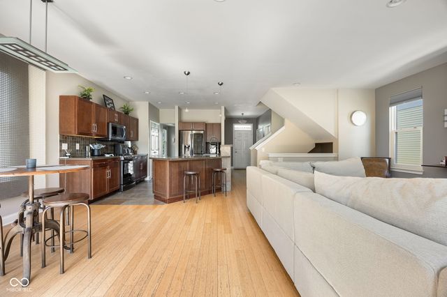 2335 Central Avenue, Indianapolis, IN 46205