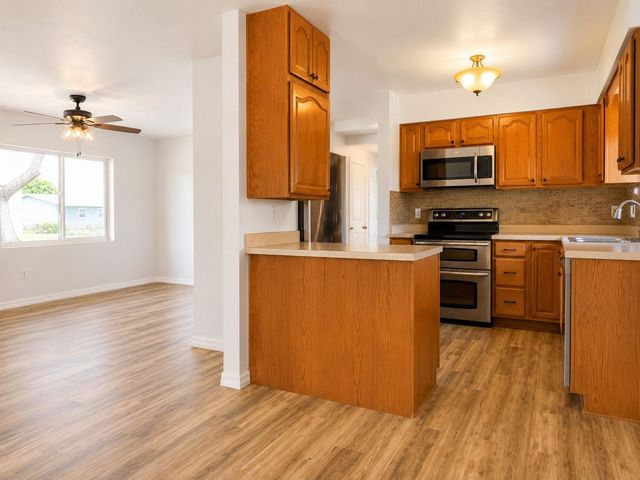 6000 42ND AVENUE N, St Petersburg, FL 33709