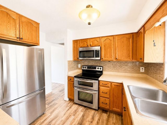 6000 42ND AVENUE N, St Petersburg, FL 33709