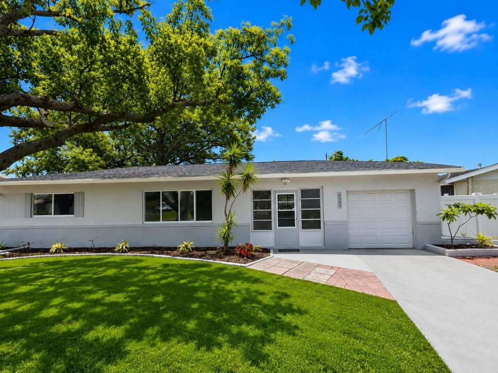 6000 42ND AVENUE N, St Petersburg, FL 33709