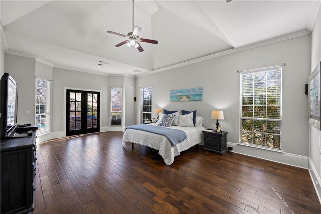 800 Ridgedale Court, Southlake, TX 76092