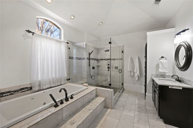 800 Ridgedale Court, Southlake, TX 76092