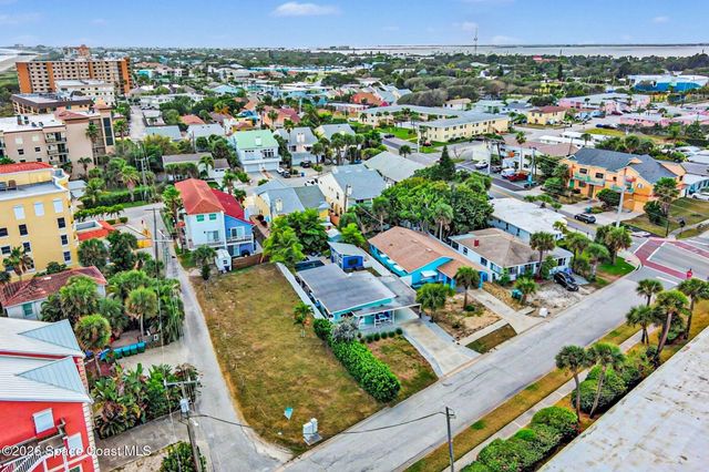 607 Madison Avenue, Cape Canaveral, FL 32920