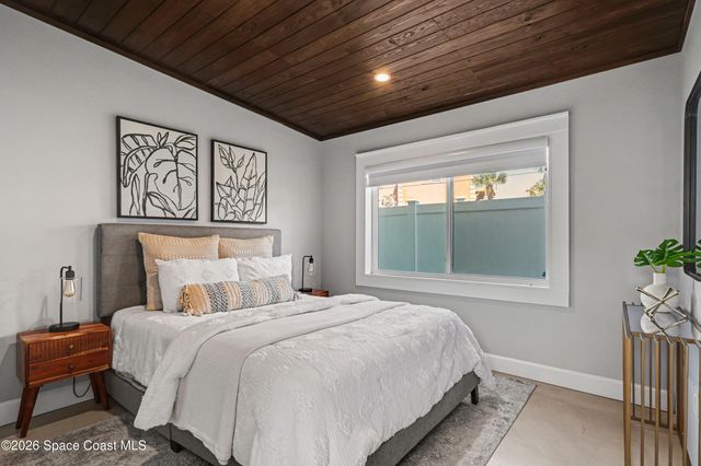 607 Madison Avenue, Cape Canaveral, FL 32920