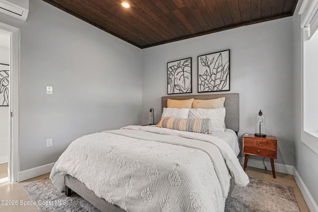 607 Madison Avenue, Cape Canaveral, FL 32920