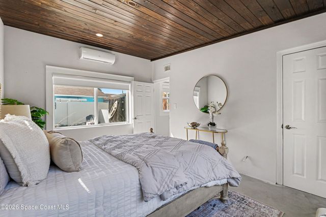 607 Madison Avenue, Cape Canaveral, FL 32920