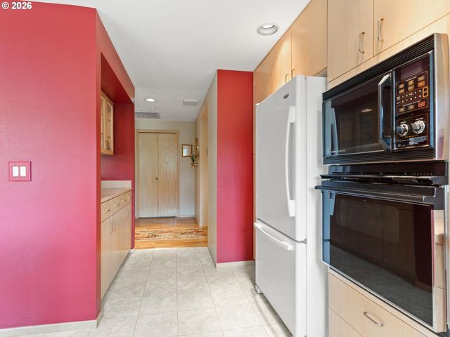 3300 Ne 164TH St HH4, Ridgefield, WA 98642