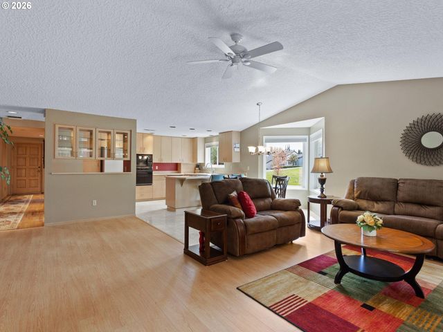 3300 Ne 164TH St HH4, Ridgefield, WA 98642