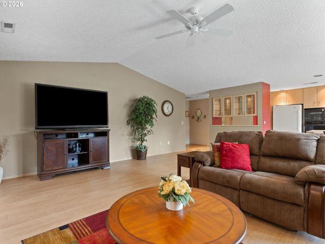 3300 Ne 164TH St HH4, Ridgefield, WA 98642