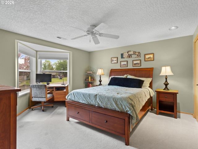 3300 Ne 164TH St HH4, Ridgefield, WA 98642