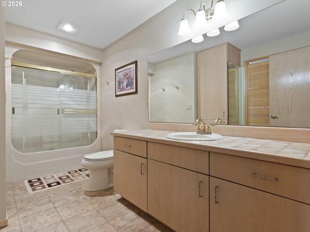 3300 Ne 164TH St HH4, Ridgefield, WA 98642