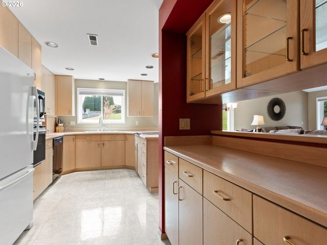 3300 Ne 164TH St HH4, Ridgefield, WA 98642