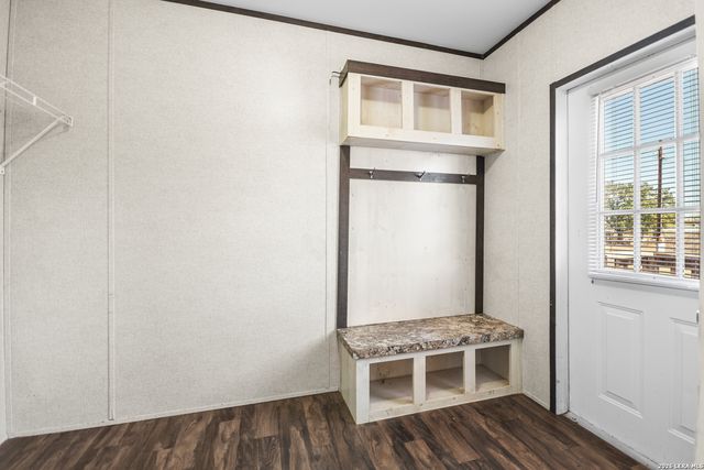 114 County Road 5600, Castroville, TX 78009