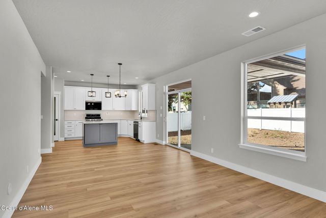 9120 BEDWELL STREET, Rathdrum, ID 83858