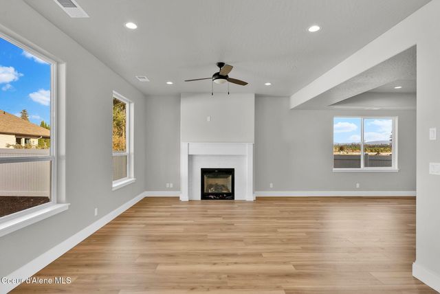 9120 BEDWELL STREET, Rathdrum, ID 83858