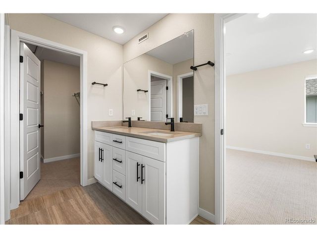 13182 Barefoot Lakes Pkwy, Firestone, CO 80504