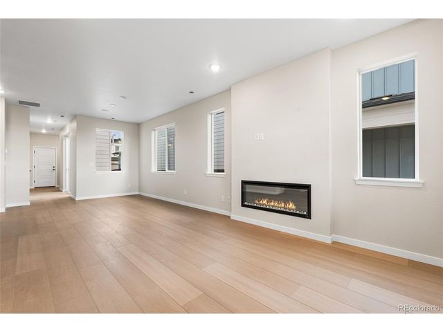 13182 Barefoot Lakes Pkwy, Firestone, CO 80504