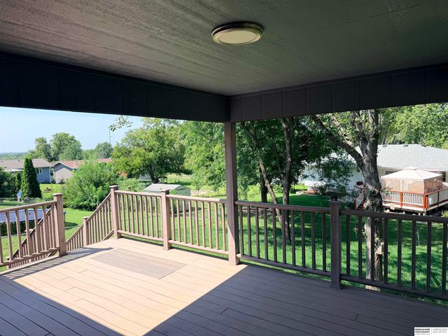 6312 S 142nd Street, Omaha, NE 68137