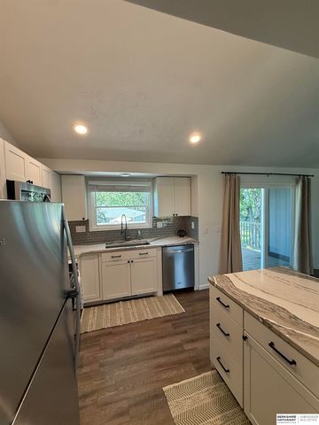 6312 S 142nd Street, Omaha, NE 68137