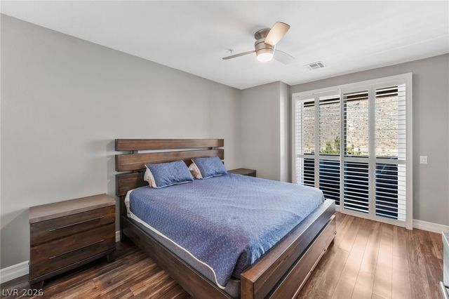 3975 North Hualapai Way 215, Las Vegas, NV 89129