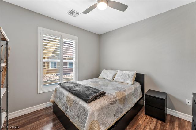 3975 North Hualapai Way 215, Las Vegas, NV 89129