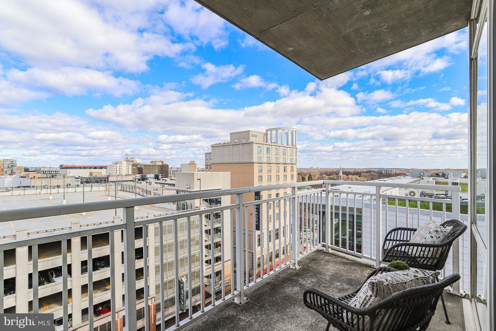 Image 23 of property listing at 930 WAYNE AVE #1009, Silver Spring, MD 20910