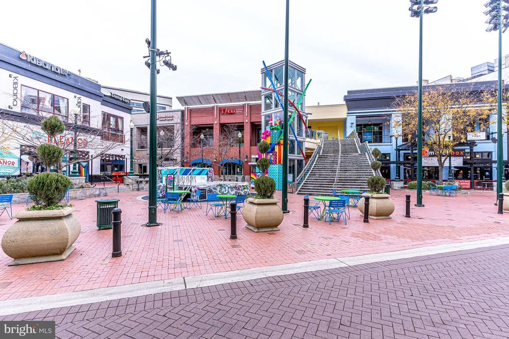 Image 39 of property listing at 930 WAYNE AVE #1009, Silver Spring, MD 20910