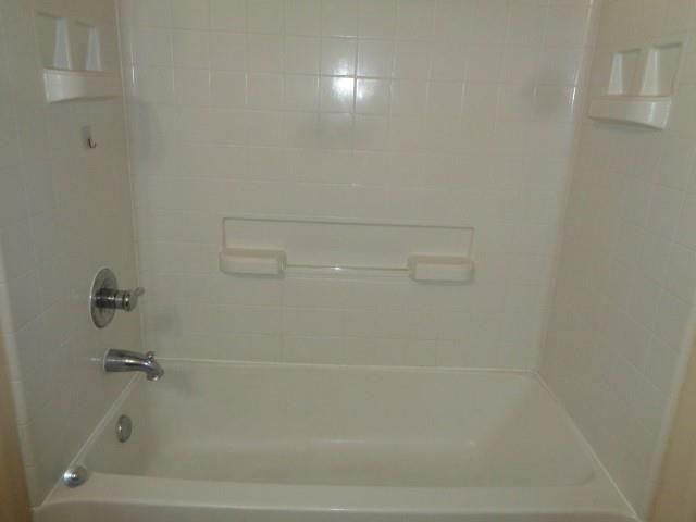 7906 Big Oak Drive, Texas City, TX 77591