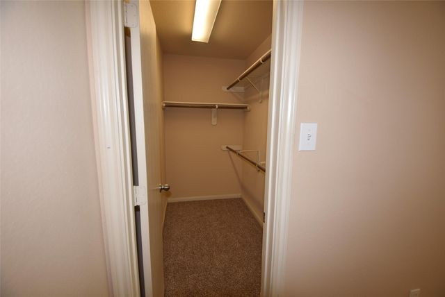 7906 Big Oak Drive, Texas City, TX 77591